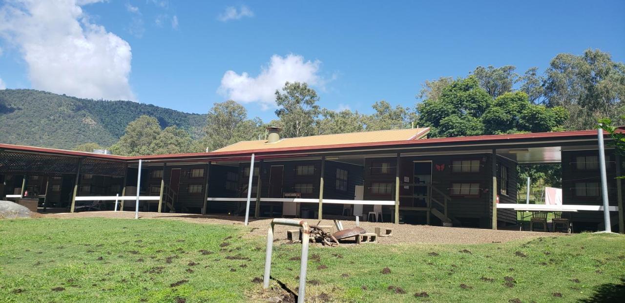 Christmas Creek Cafe & Cabins Lamington المظهر الخارجي الصورة